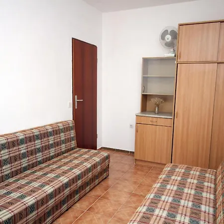 Apartment Suha Punta 5050a *