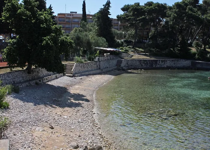 Apartman Suha Punta 5050a